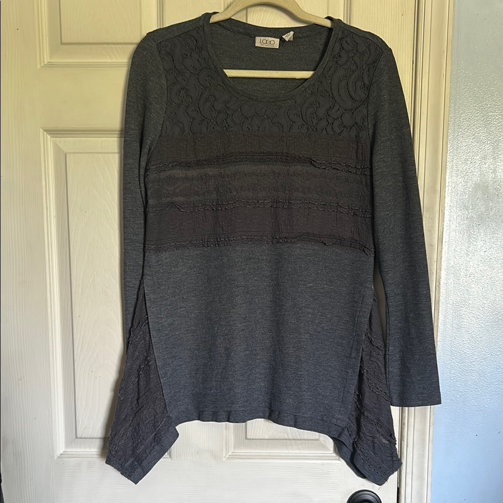 LOGO by Lori Goldstein waffle knit lace trim Long sleeve top size medium